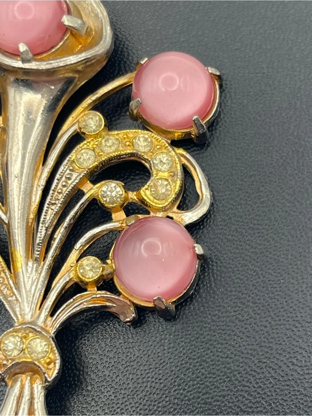 1950’s Mid Century pink moonglow cabochon stones flower bouquet brooch pin